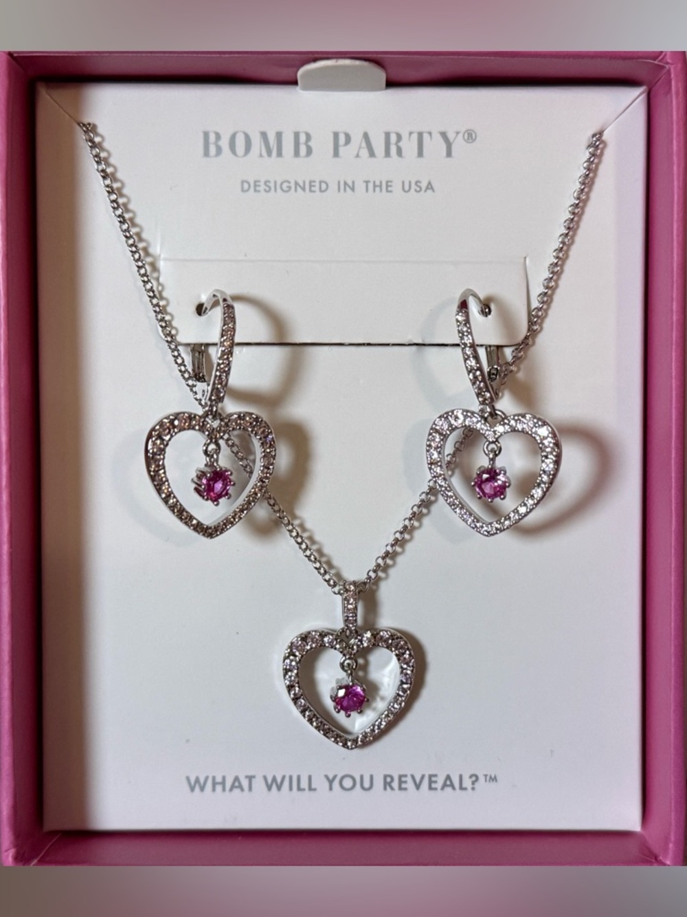 Bomb Party Lovestruck By Cupid Set “A Loving Embrace” Brand New!